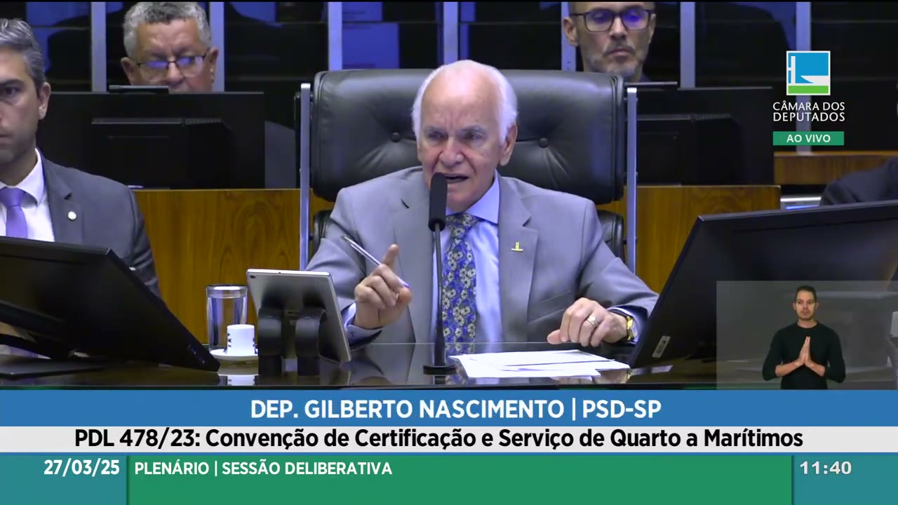 Vídeo do evento em 2:03:59