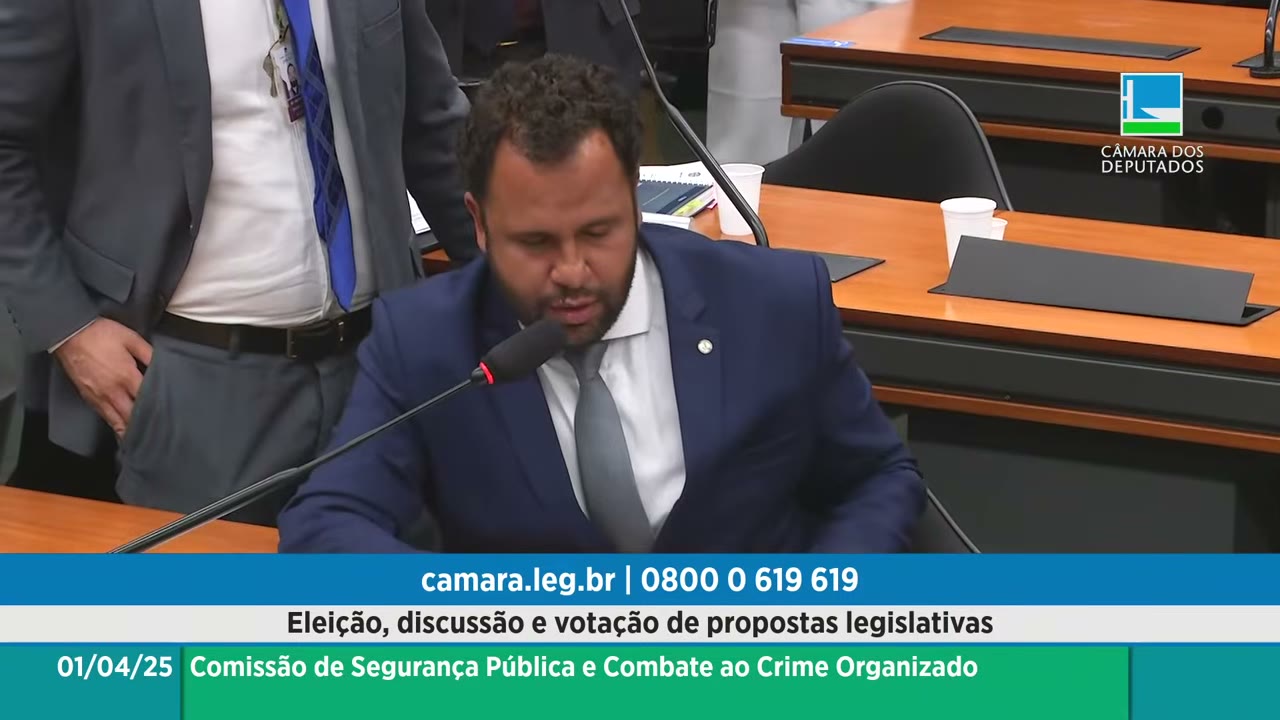 Vídeo do evento em 1:04:11