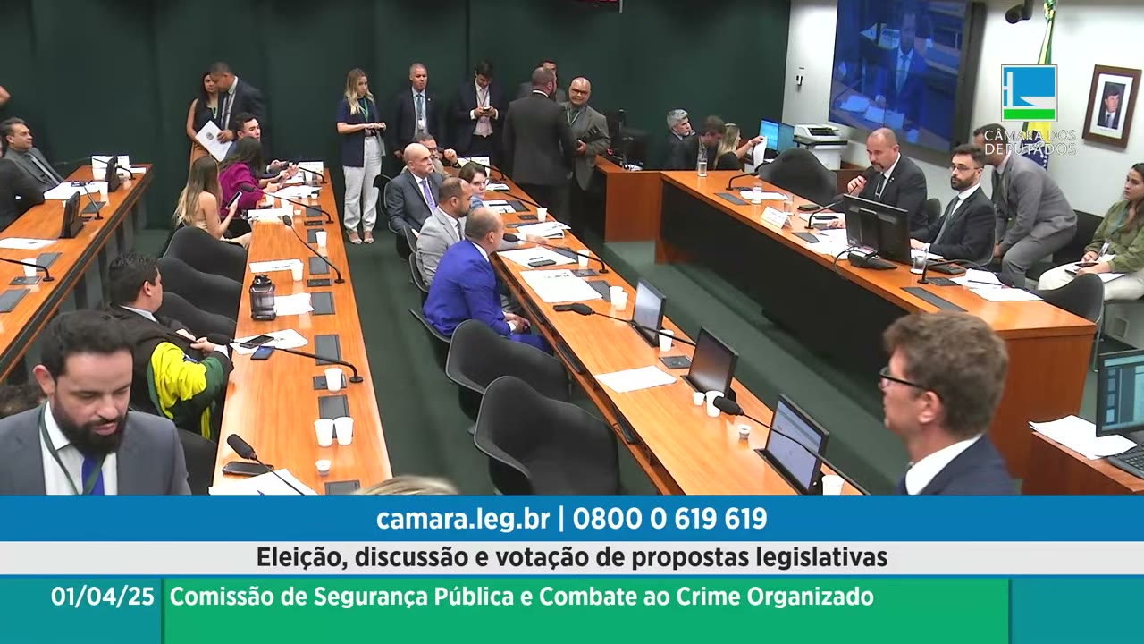 Vídeo do evento em 1:04:31