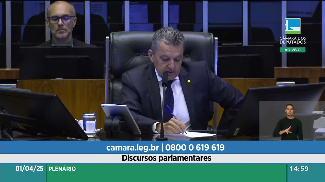 Vídeo do evento em 1:02:23