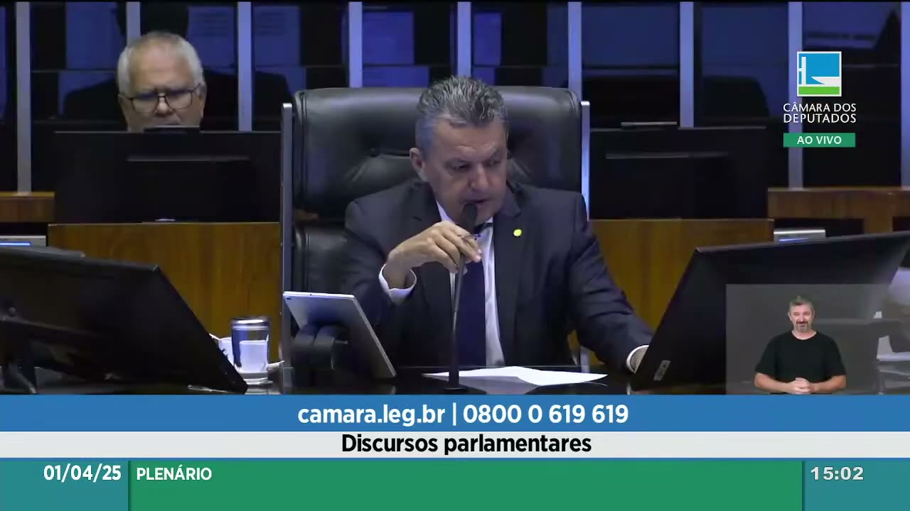 Vídeo do evento em 1:05:49