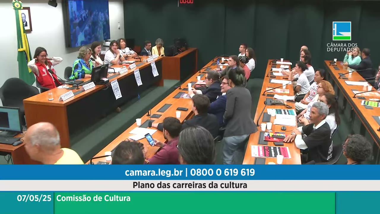 Vídeo do evento em 1:32:43