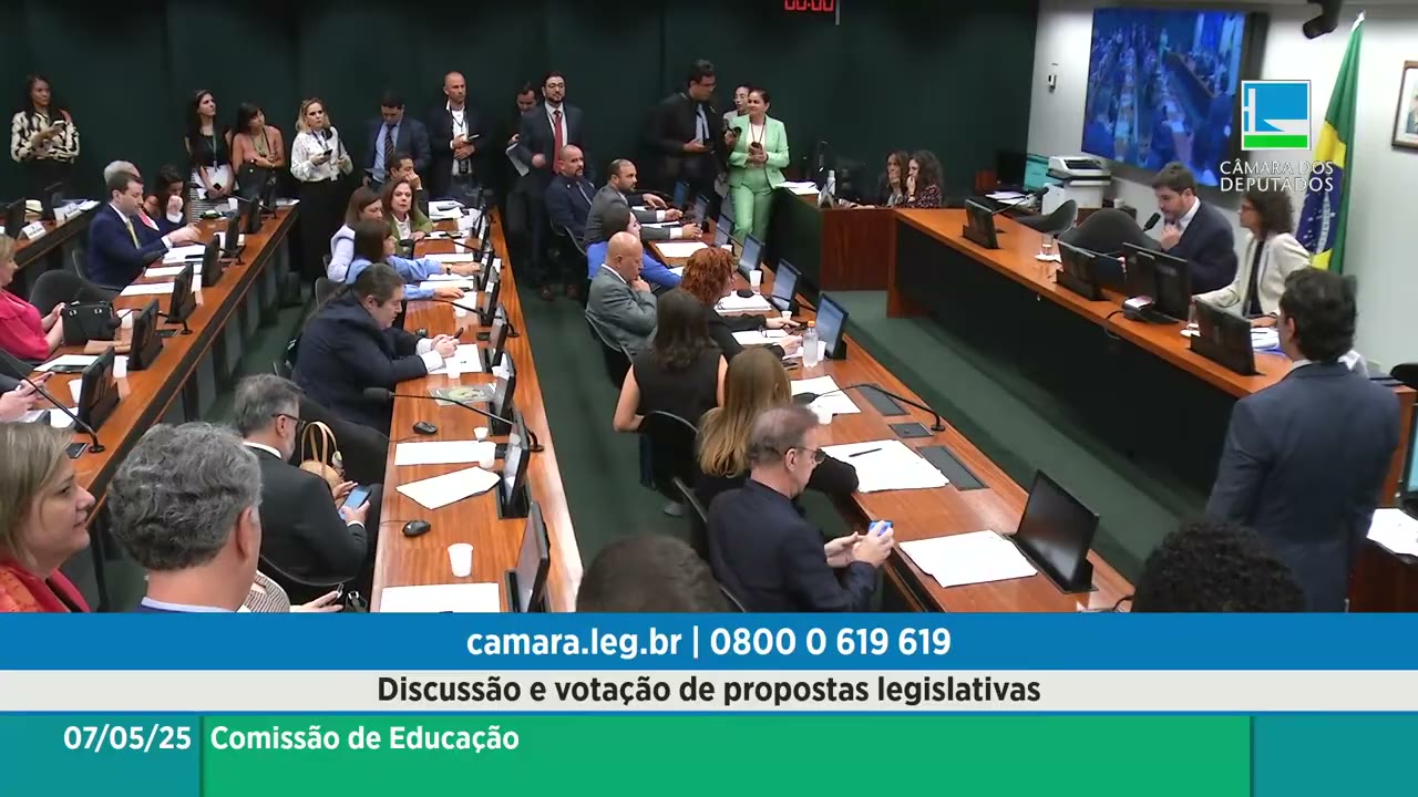 Vídeo do evento em 1:14:59