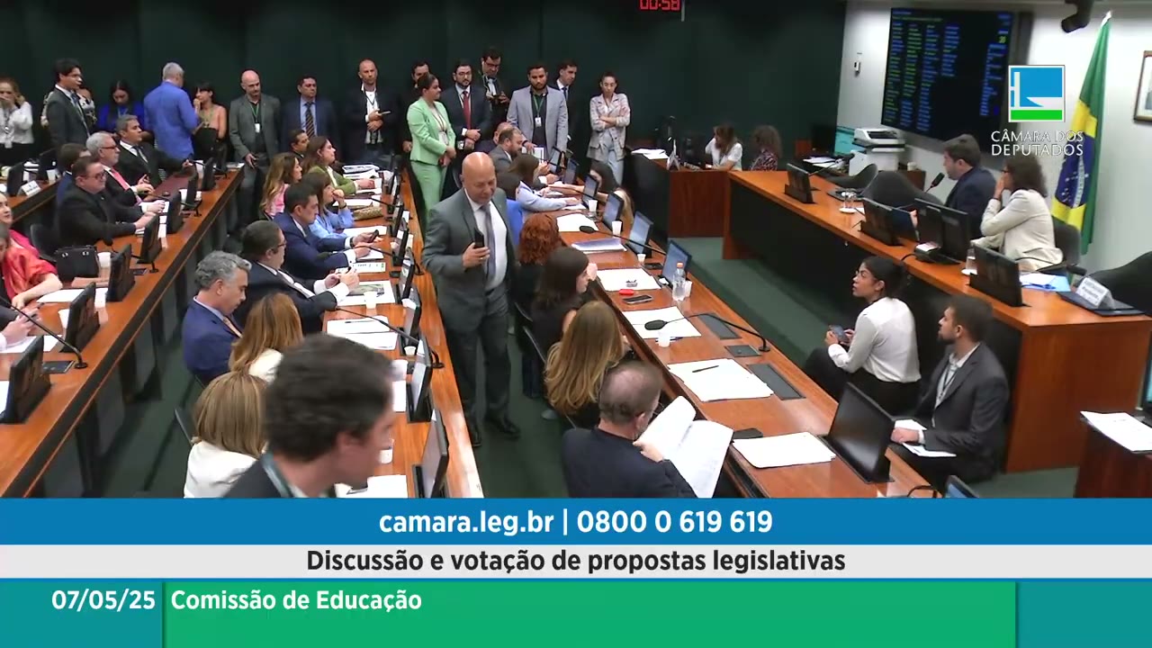 Vídeo do evento em 1:32:03