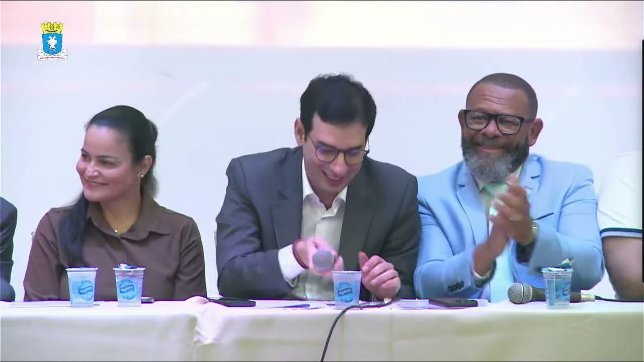 Vídeo do evento em 1:03:47