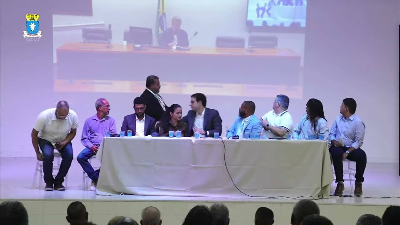 Vídeo do evento em 1:14:32