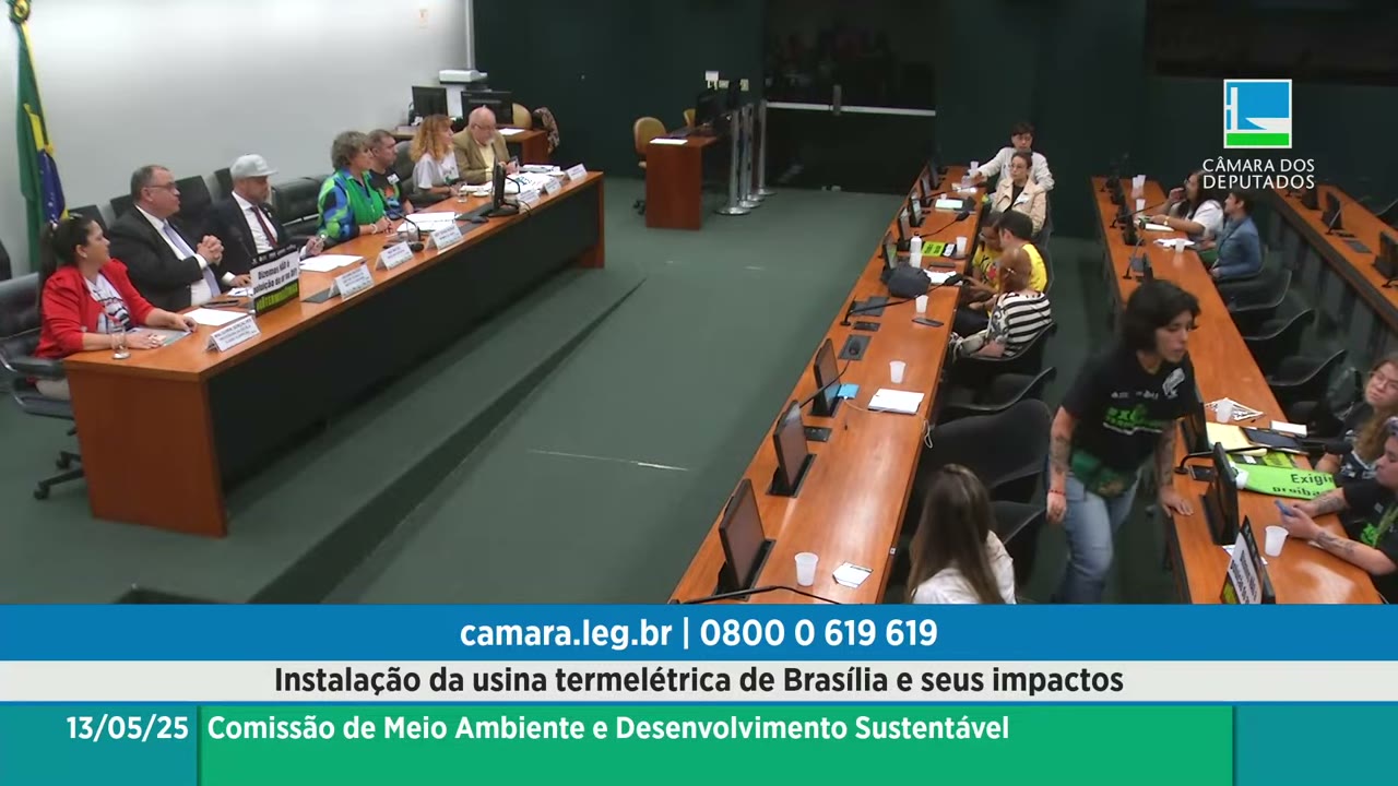 Vídeo do evento em 1:48:53