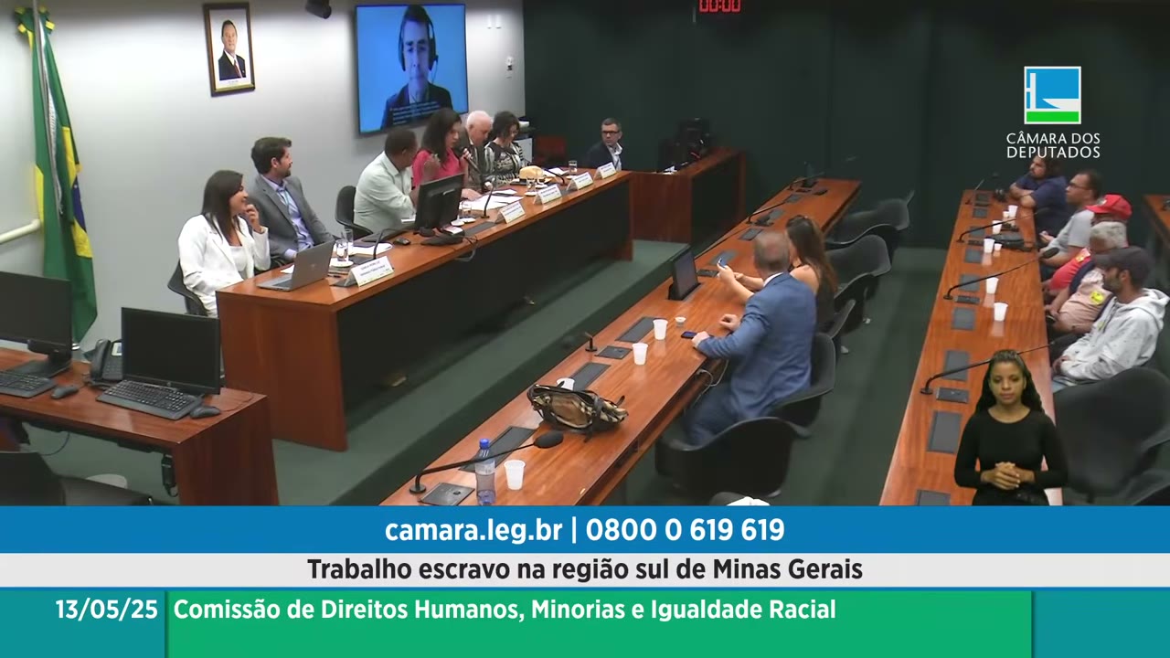 Vídeo do evento em 1:15:12