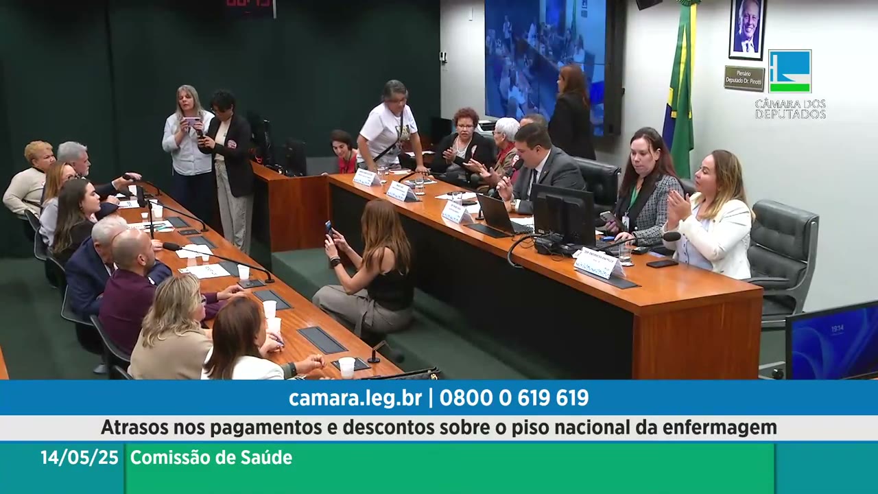 Vídeo do evento em 2:01:18
