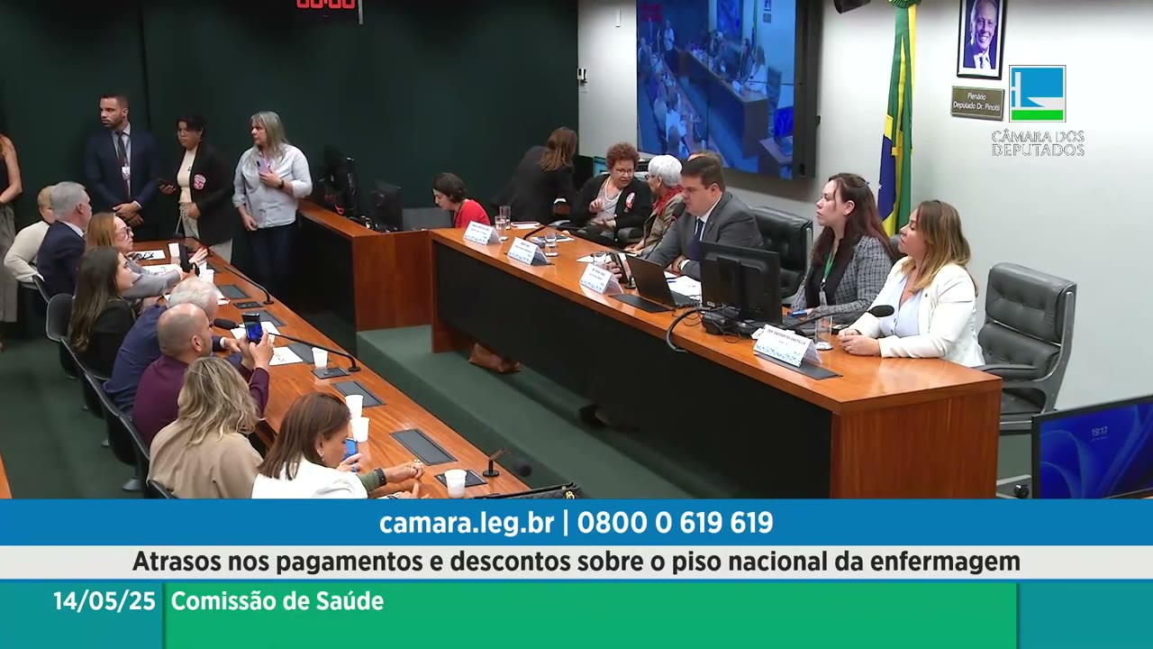 Vídeo do evento em 2:03:27