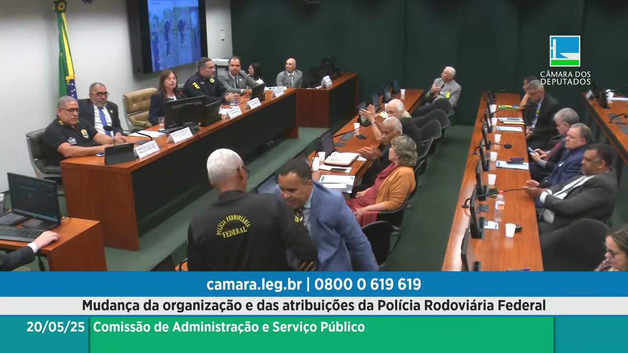 Vídeo do evento em 1:08:45