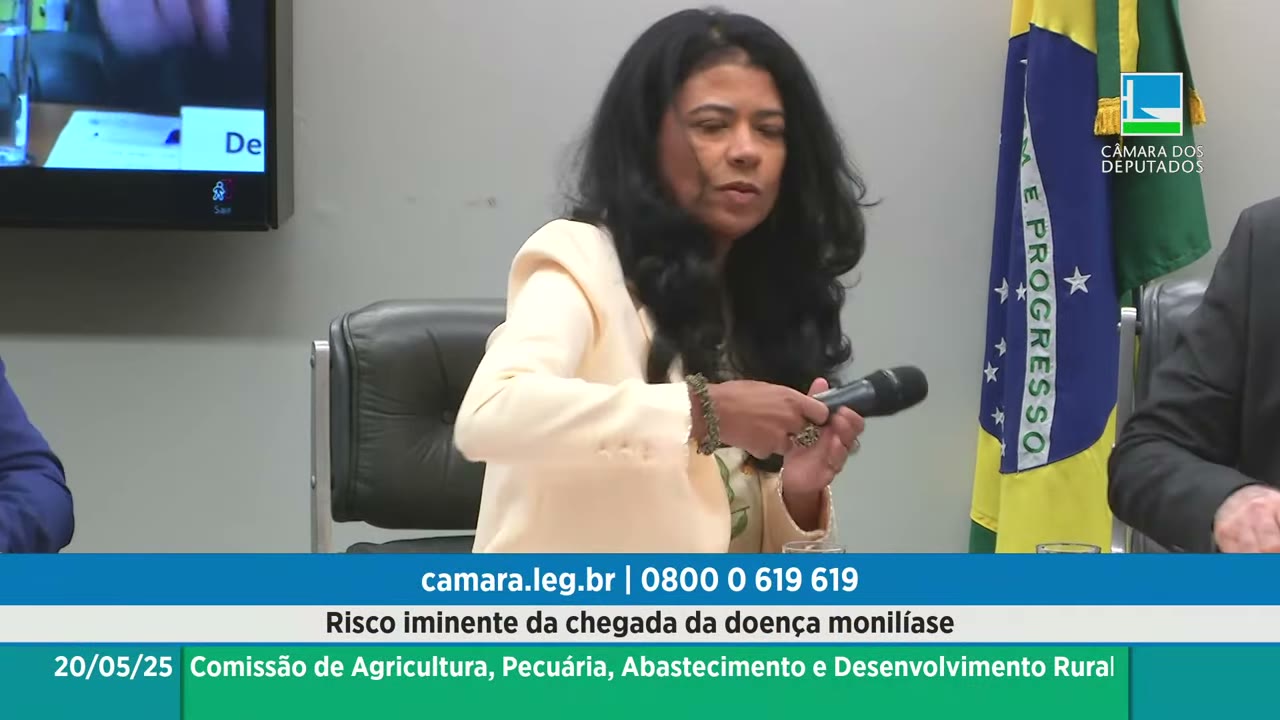Vídeo do evento em 1:07:25