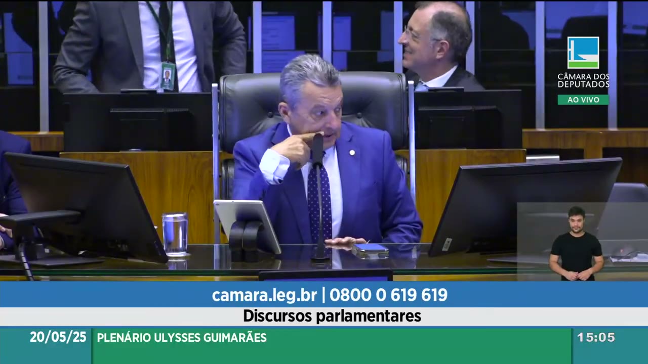 Vídeo do evento em 1:10:28