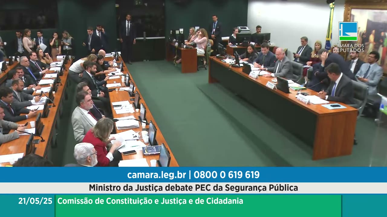 Vídeo do evento em 1:07:32