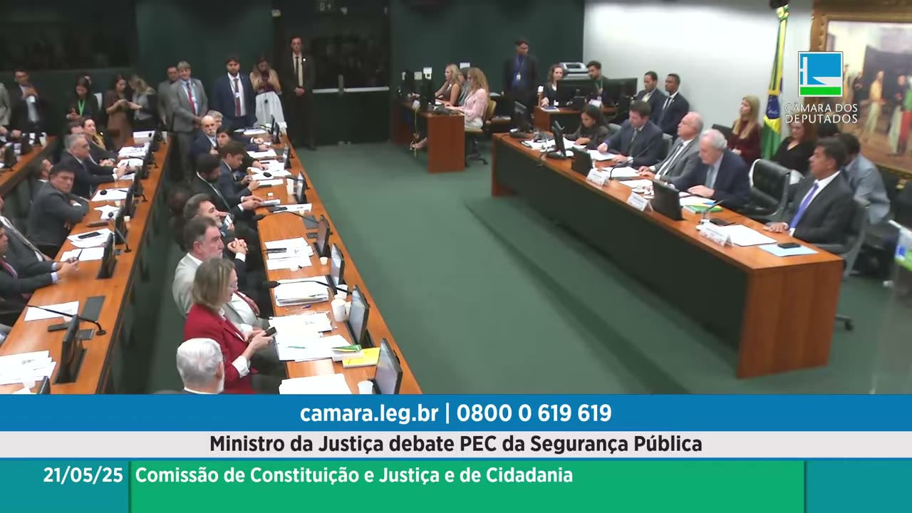Vídeo do evento em 1:18:00