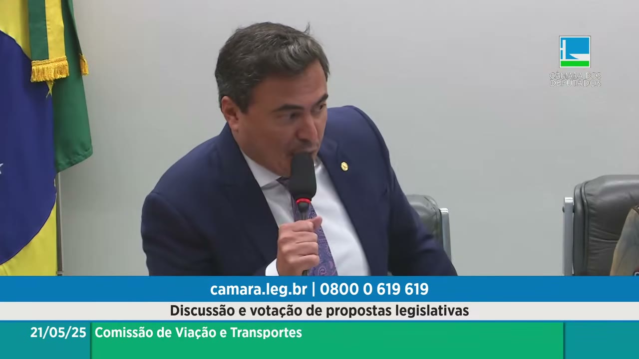 Vídeo do evento em 1:04:47
