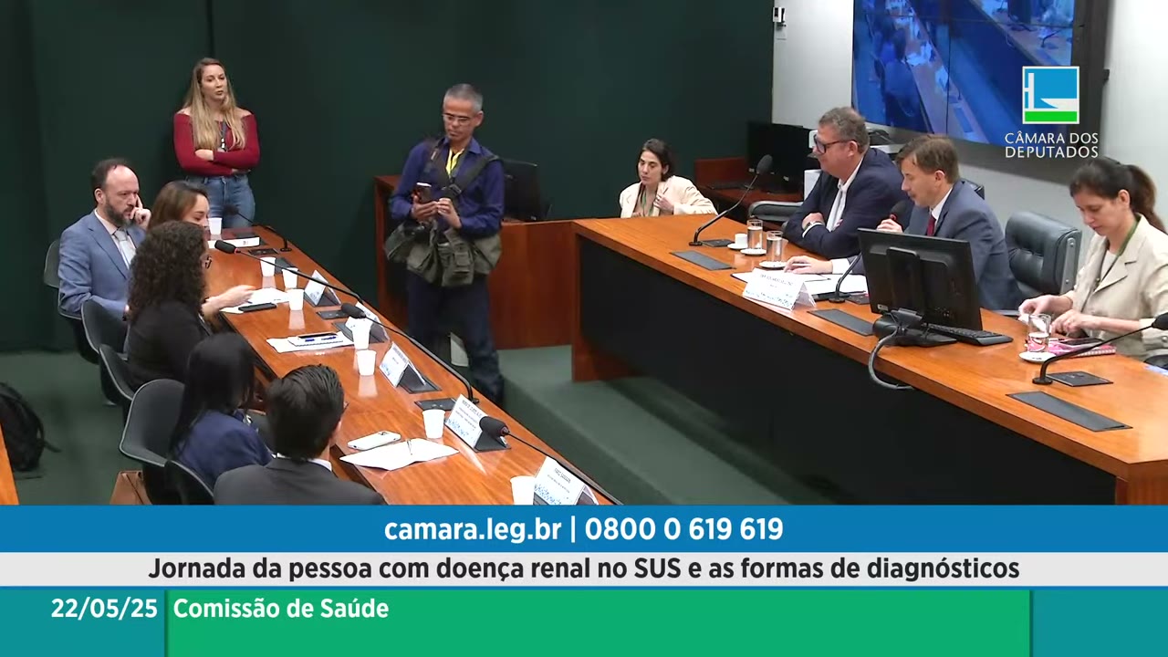 Vídeo do evento em 1:43:27