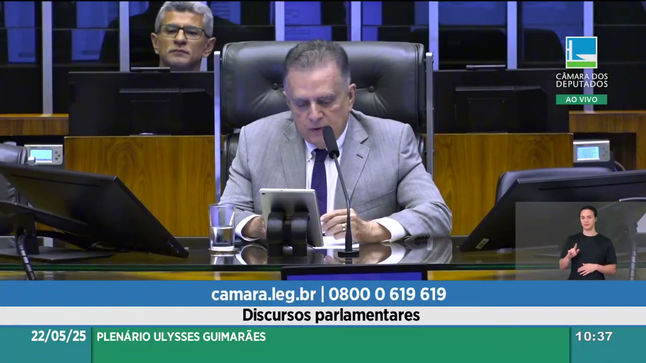 Vídeo do evento em 1:02:59