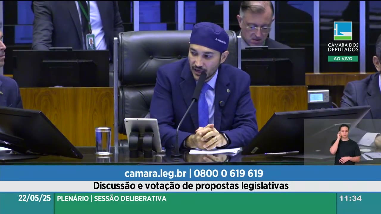 Vídeo do evento em 1:59:24
