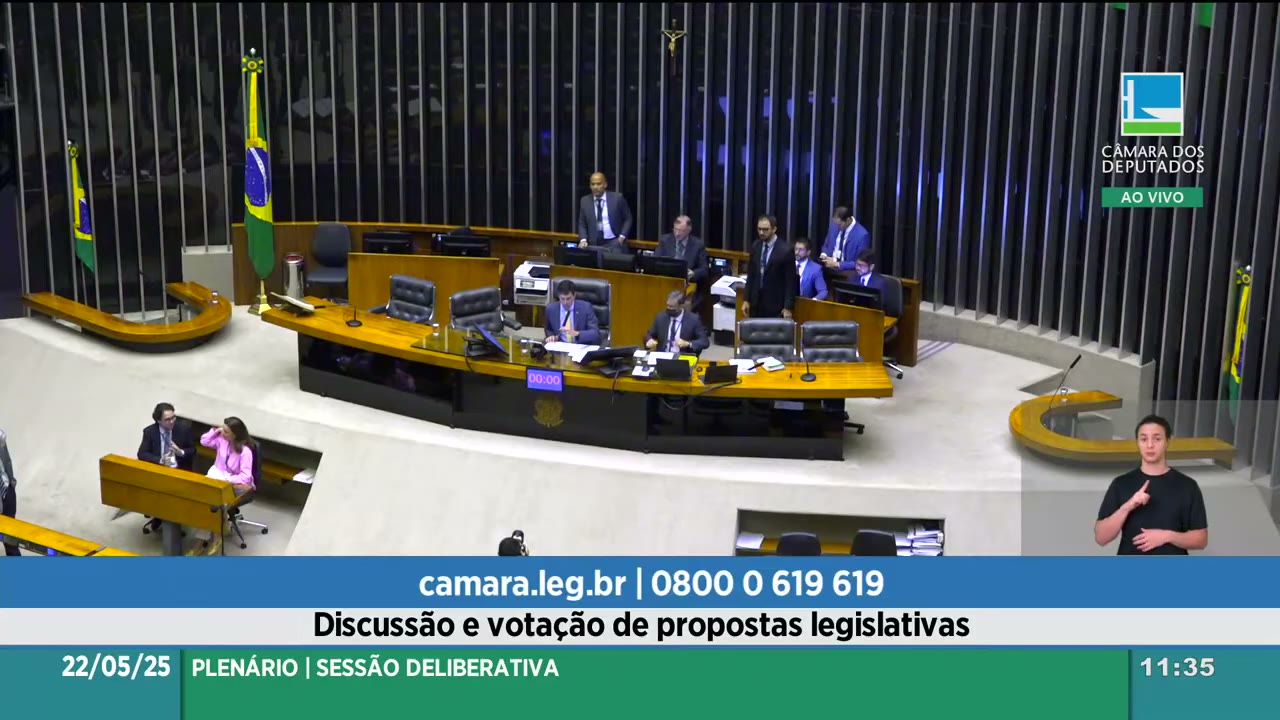 Vídeo do evento em 2:00:30