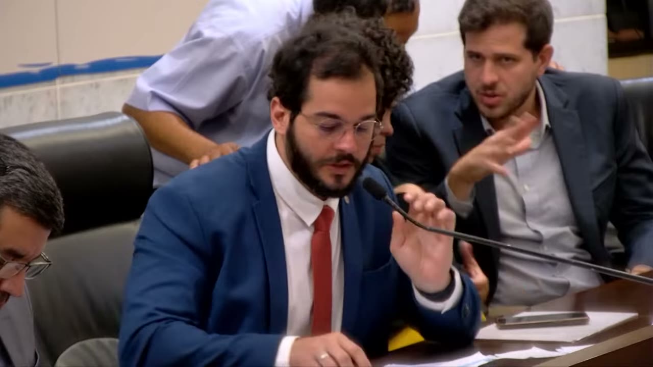 Vídeo do evento em 2:08:59