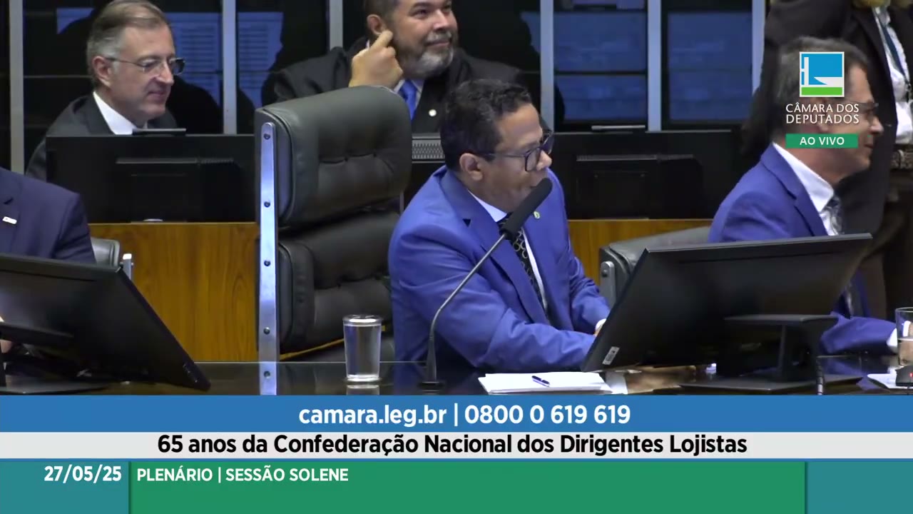 Vídeo do evento em 1:15:22