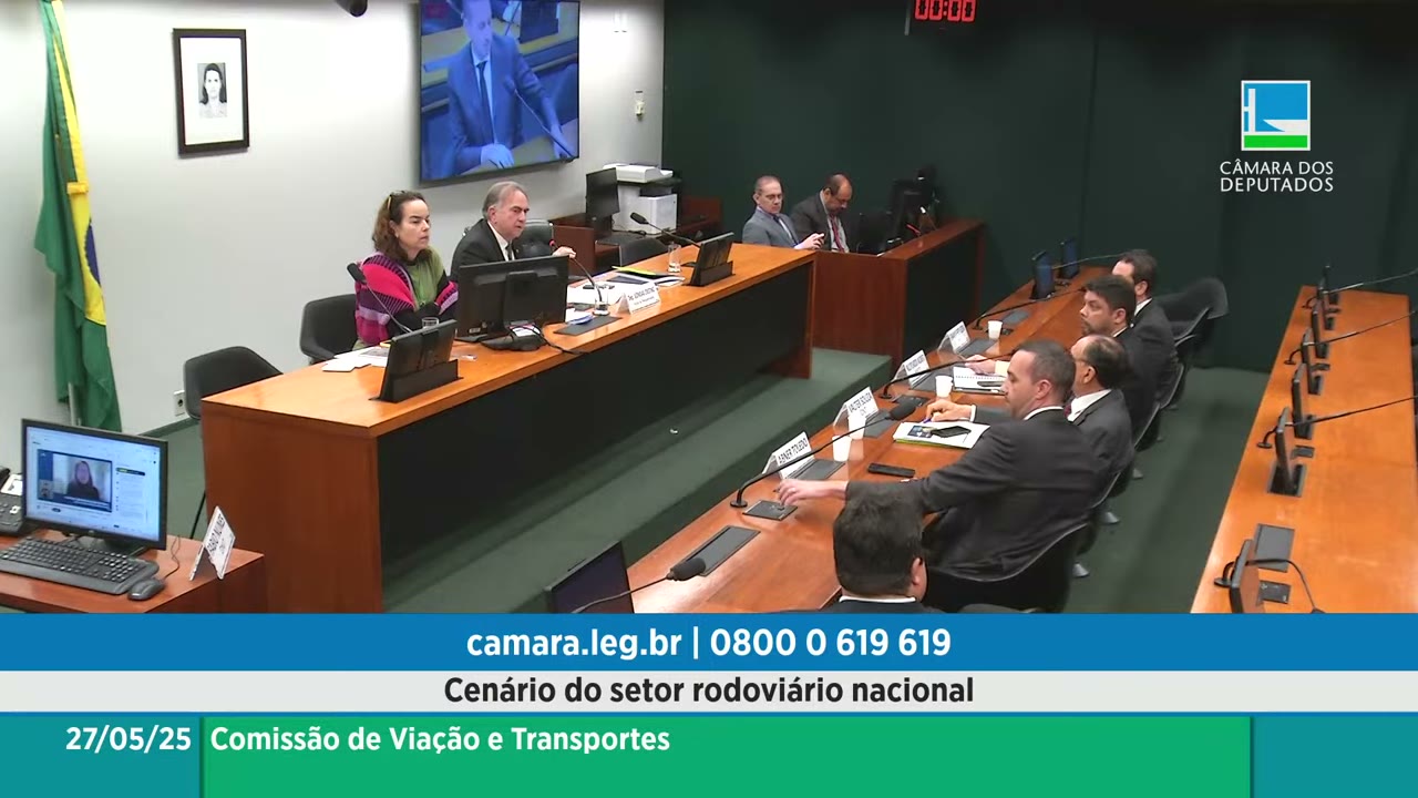 Vídeo do evento em 1:44:31