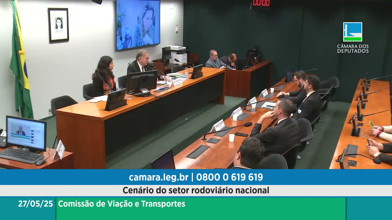 Vídeo do evento em 2:04:32