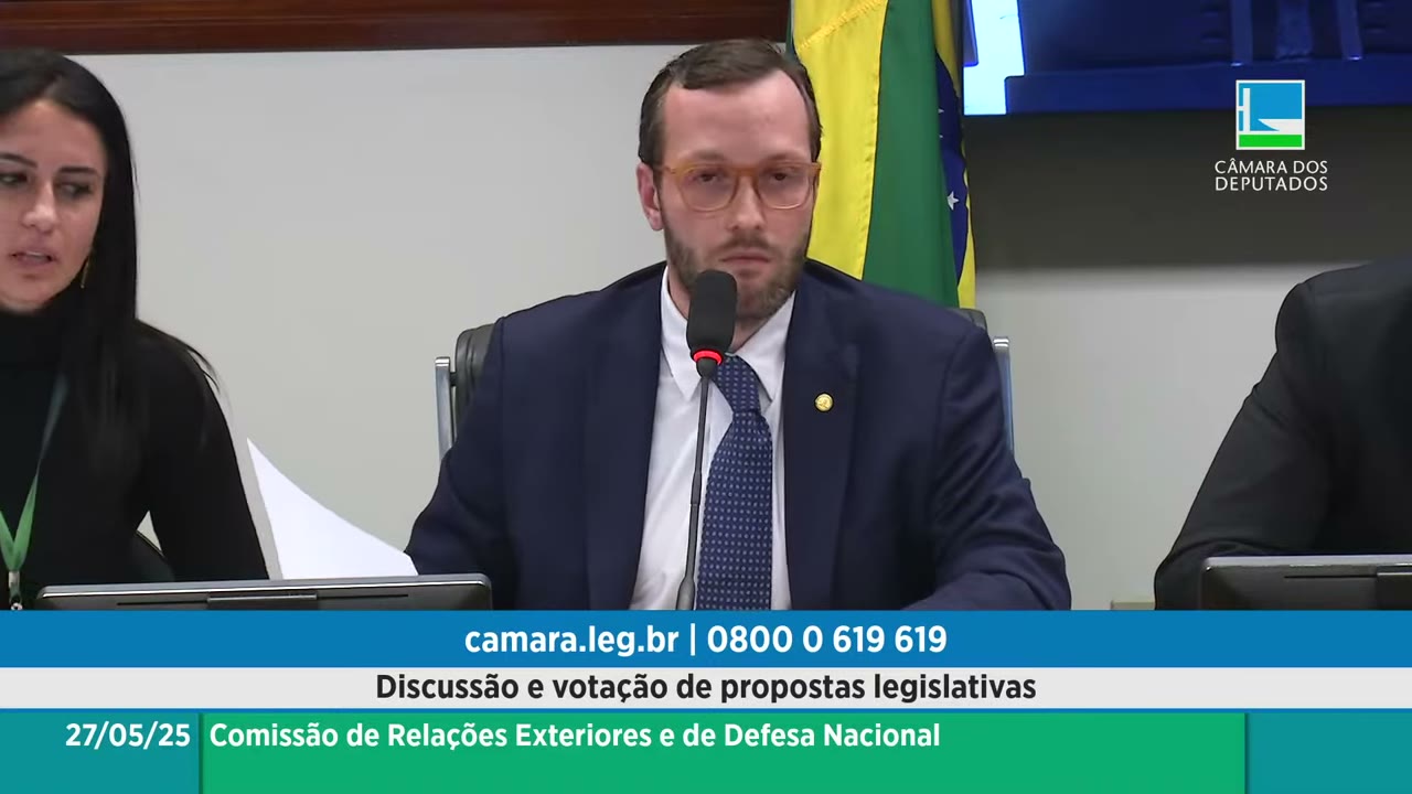 Vídeo do evento em 1:00:55