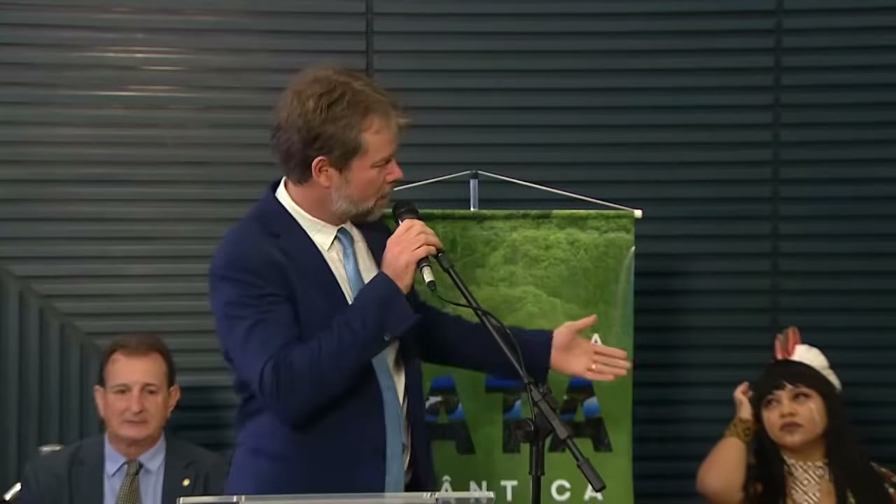 Vídeo do evento em 14:01