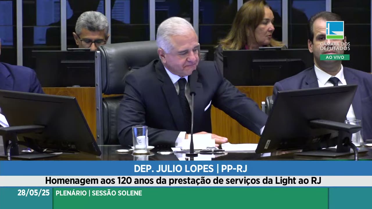Vídeo do evento em 1:17:15