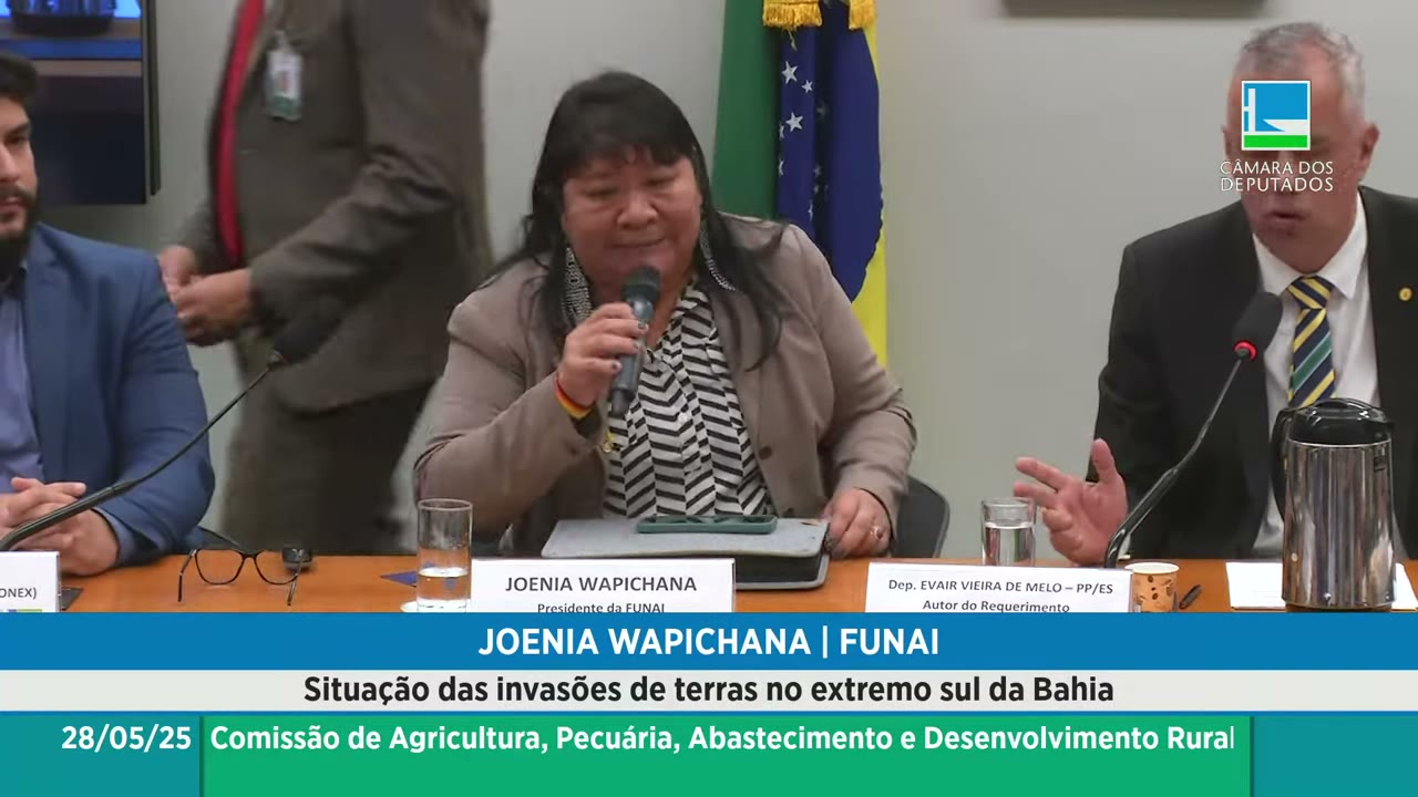 Vídeo do evento em 1:02:07