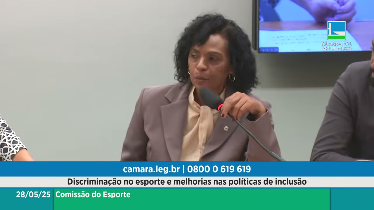 Vídeo do evento em 1:20:04