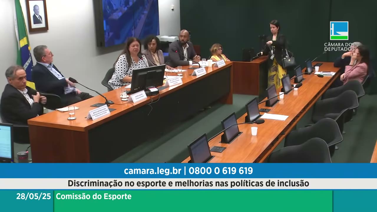 Vídeo do evento em 1:20:39