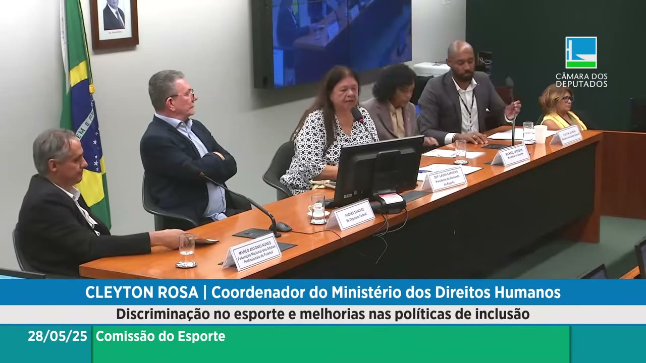 Vídeo do evento em 1:21:43