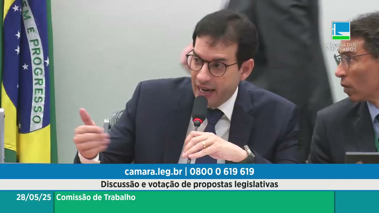 Vídeo do evento em 1:12:43
