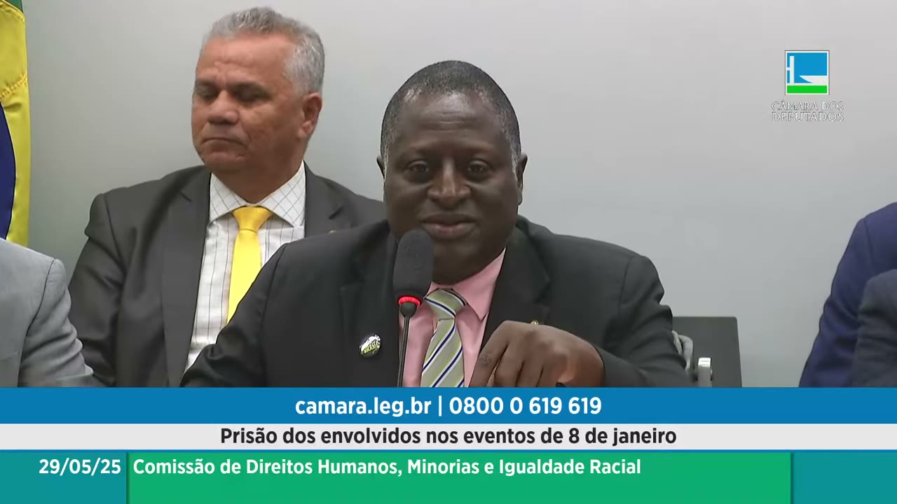 Vídeo do evento em 1:04:41