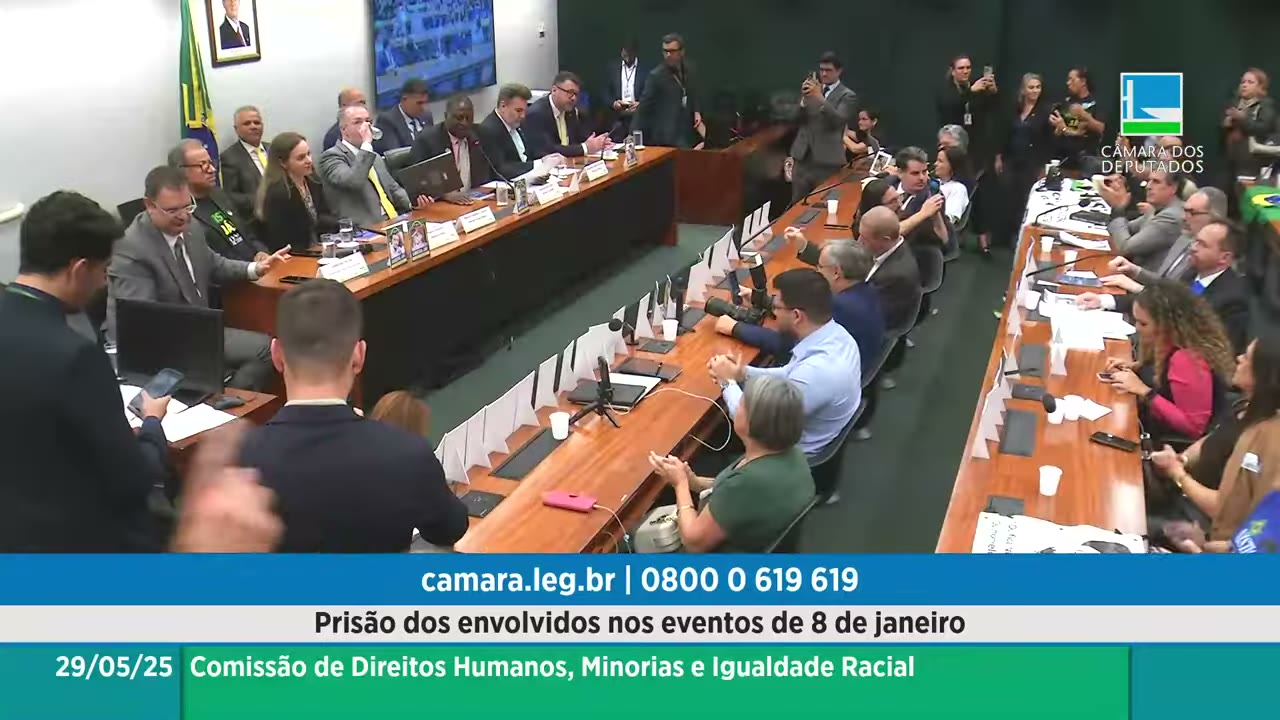 Vídeo do evento em 1:24:01