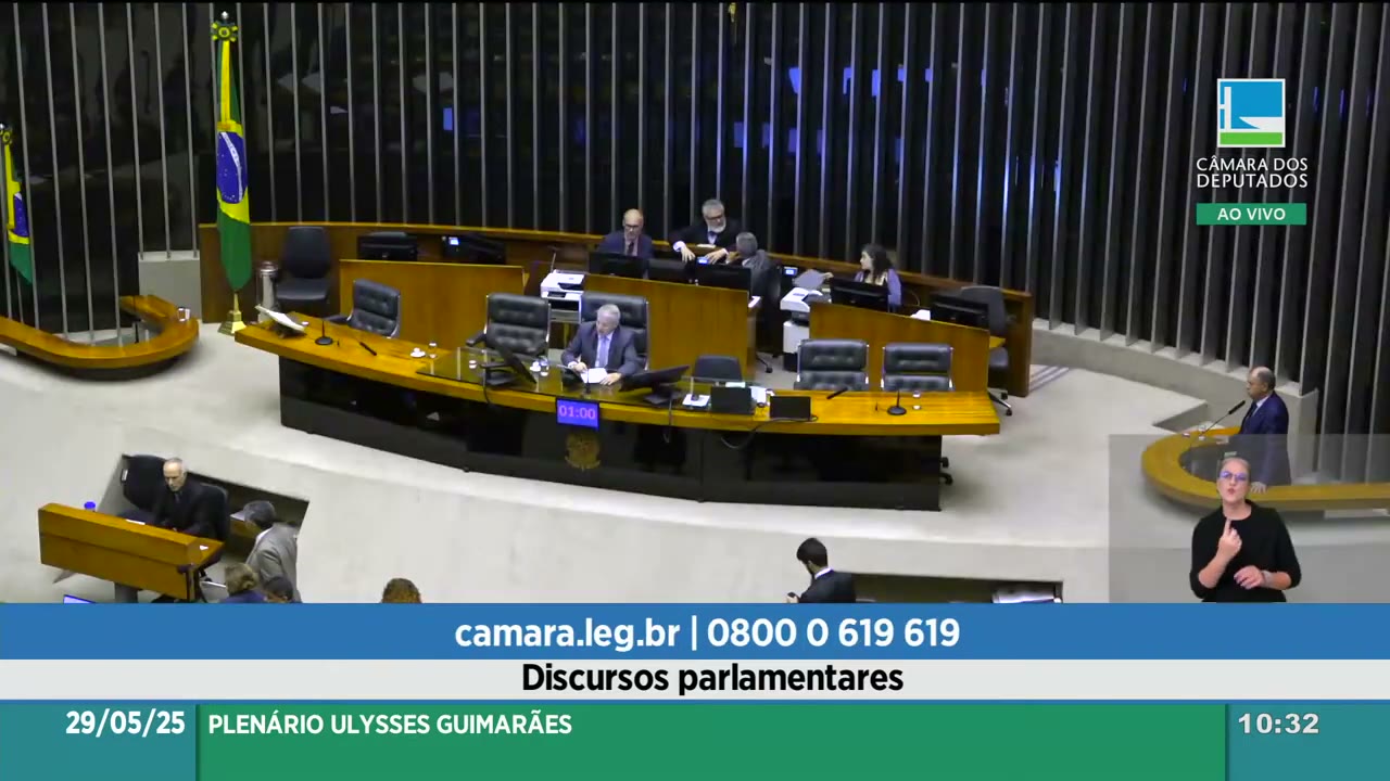 Vídeo do evento em 1:14:04