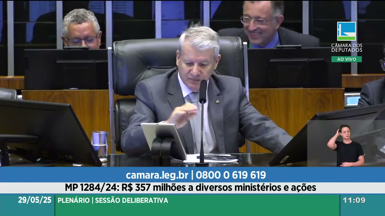 Vídeo do evento em 1:51:37