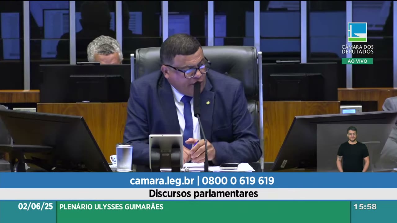 Vídeo do evento em 1:07:33