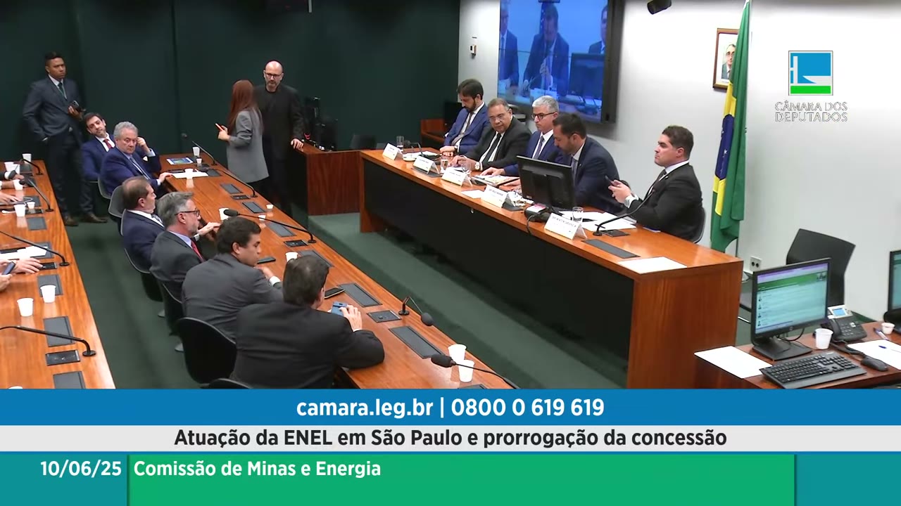 Vídeo do evento em 1:38:04