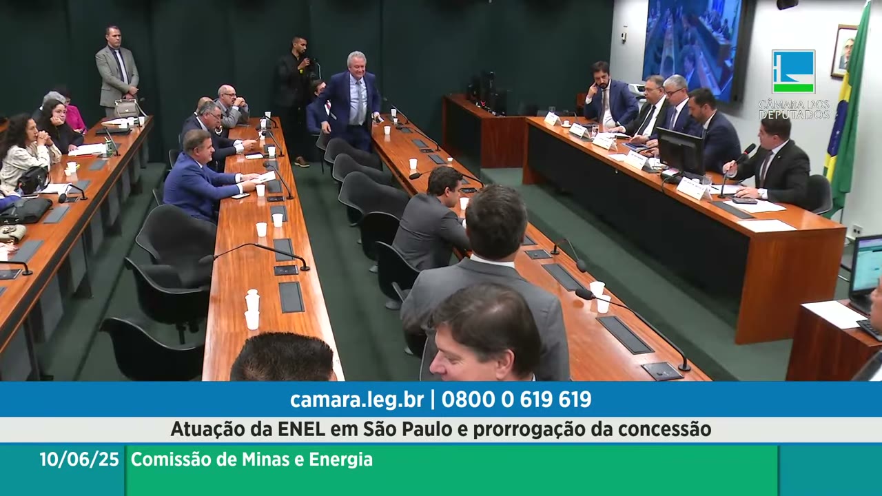 Vídeo do evento em 2:21:27