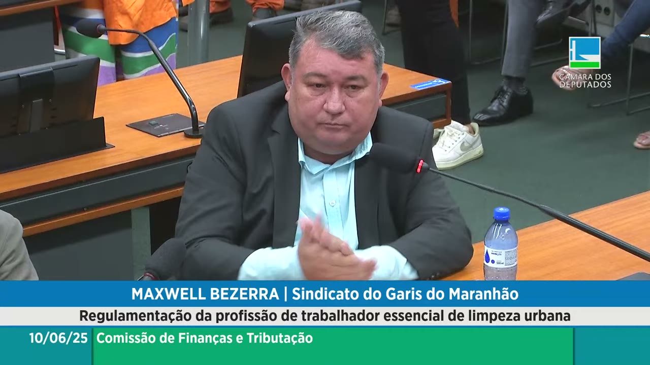 Vídeo do evento em 1:38:19