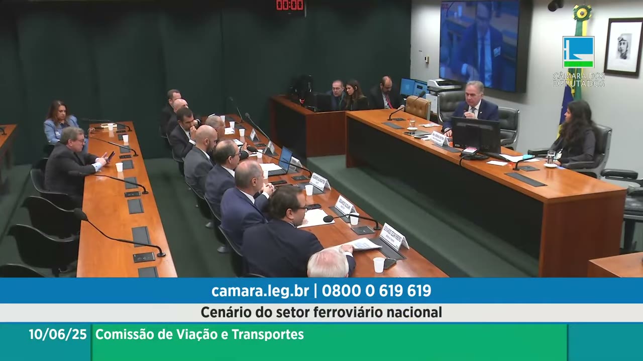 Vídeo do evento em 1:14:05