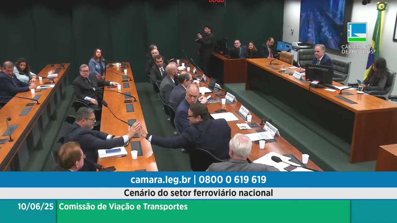 Vídeo do evento em 1:20:38