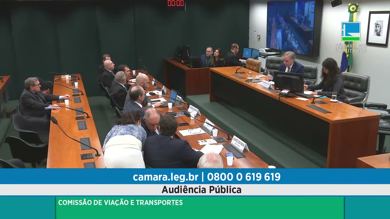 Vídeo do evento em 1:48:24