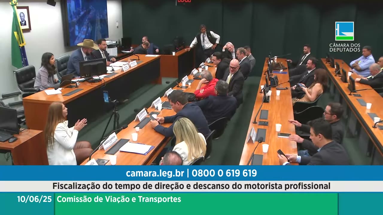 Vídeo do evento em 3:04:46