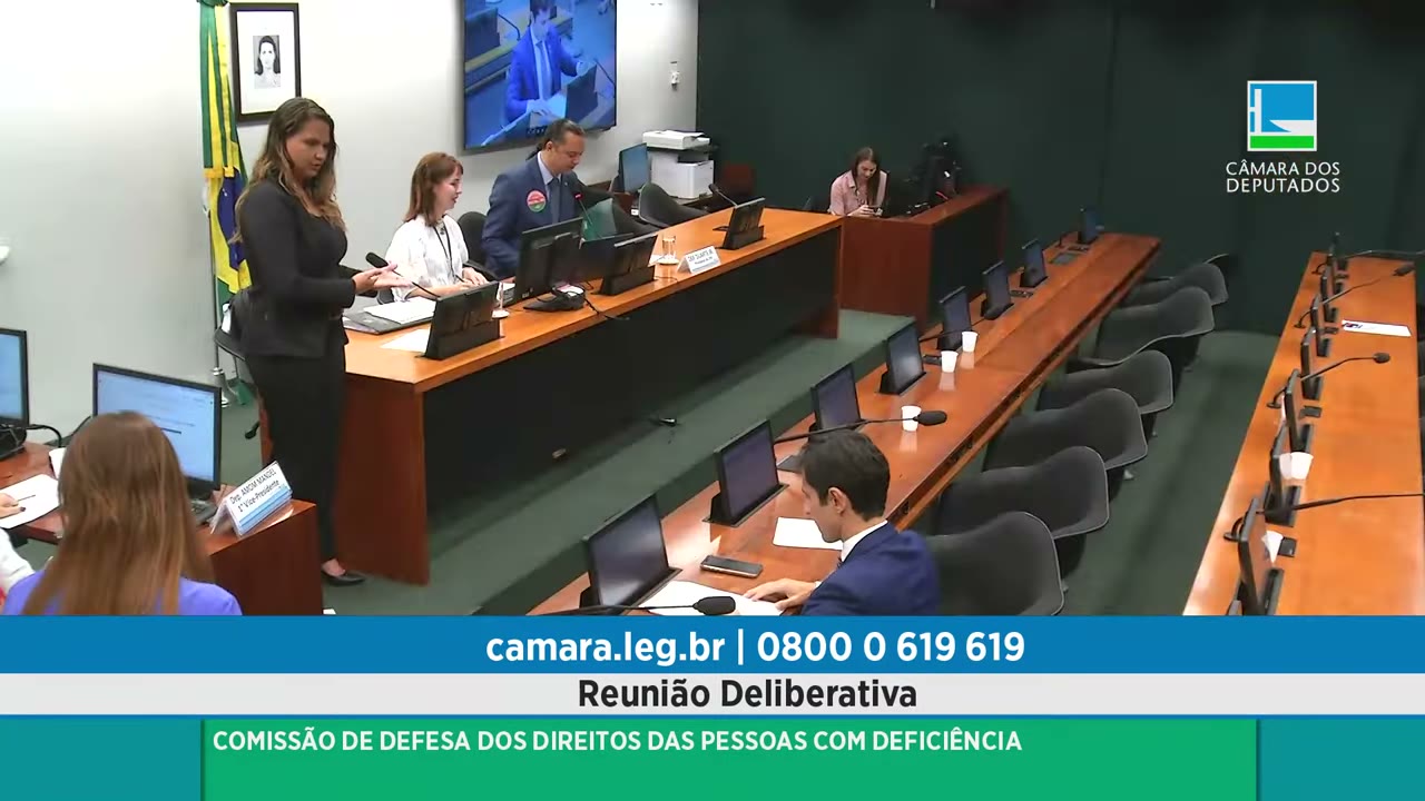 Vídeo do evento em 1:29:37