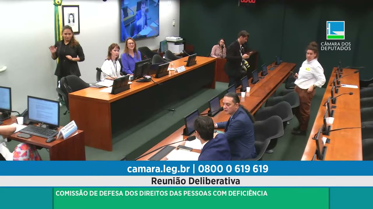 Vídeo do evento em 1:39:31